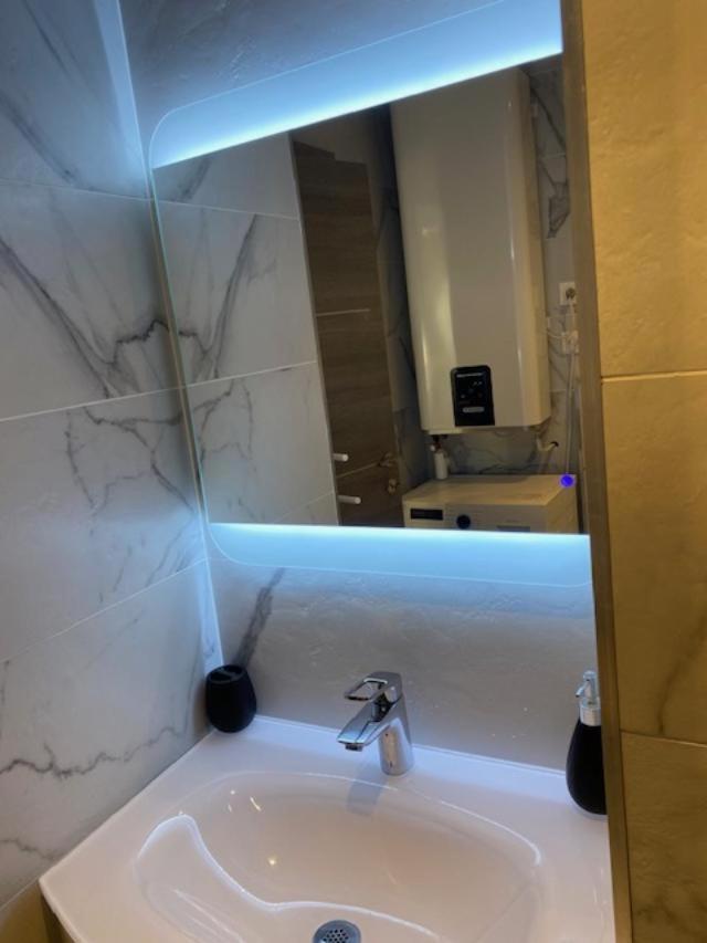 Le Palladium Кан Екстериор снимка